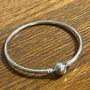 Pandora Moments Bangle Bracelet Sterling Silver Size 7.5 inches Like New
